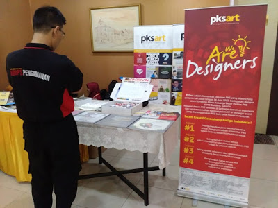 Belajar Berkhidmat dalam Sunyi, Catatan Seorang Desainer Grafis PKS