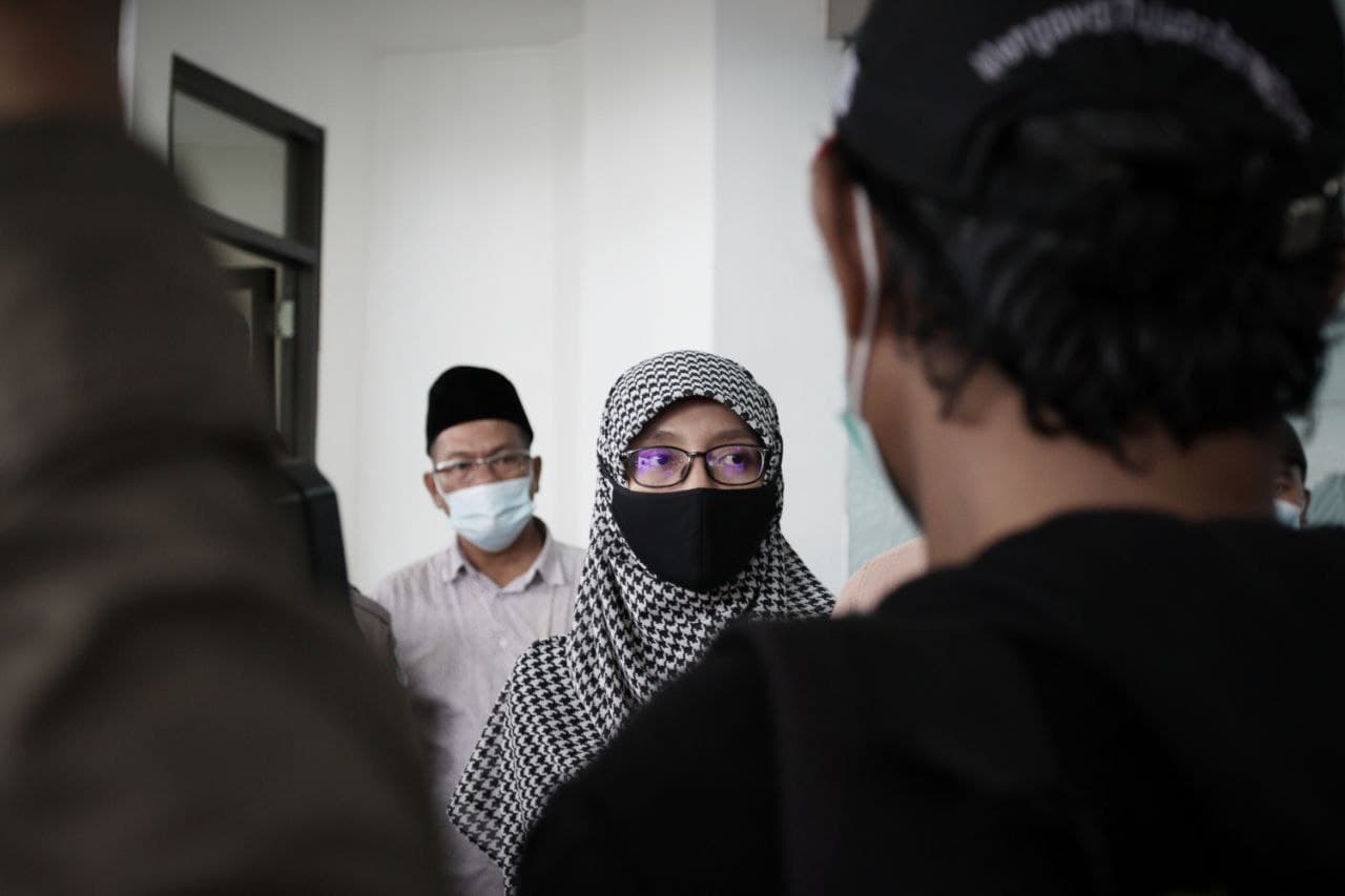 ANNA DESAK SATGAS COVID-19 TEGAS TERHADAP MCDONALD’S