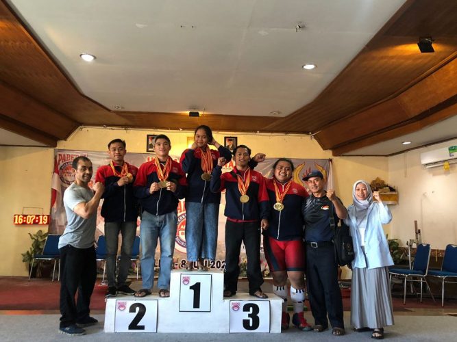 Pabersi Kota Bogor Borong 14 Emas Dalam Ajang Invitasi Angkat Berat Klasik II 2022