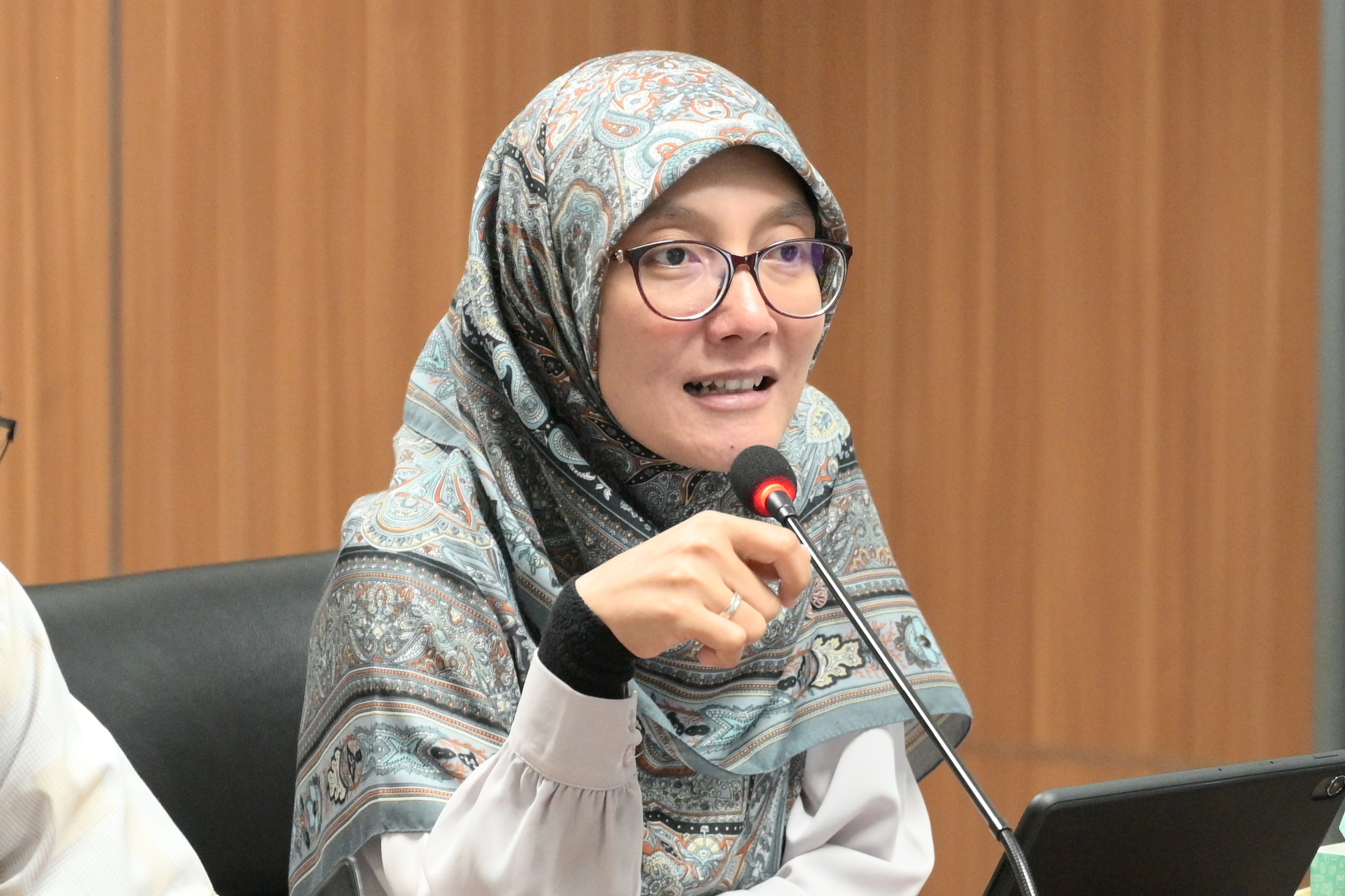 Bapemperda DPRD Kota Bogor Evaluasi Perda Pesantren dan Perizinan Usaha Bapemperda DPRD Kota Bogor Evaluasi Perda Pesantren dan Perizinan Usaha